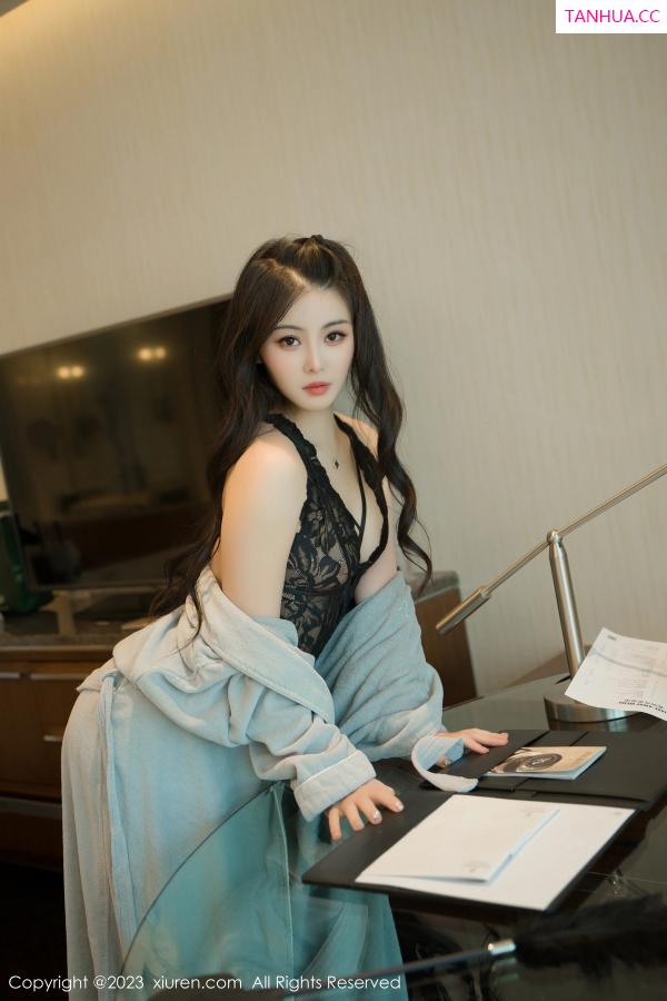   [XiuRen]高清写真图 2023.07.20 No.7107 柒喜小baby 情趣服饰第15张图片